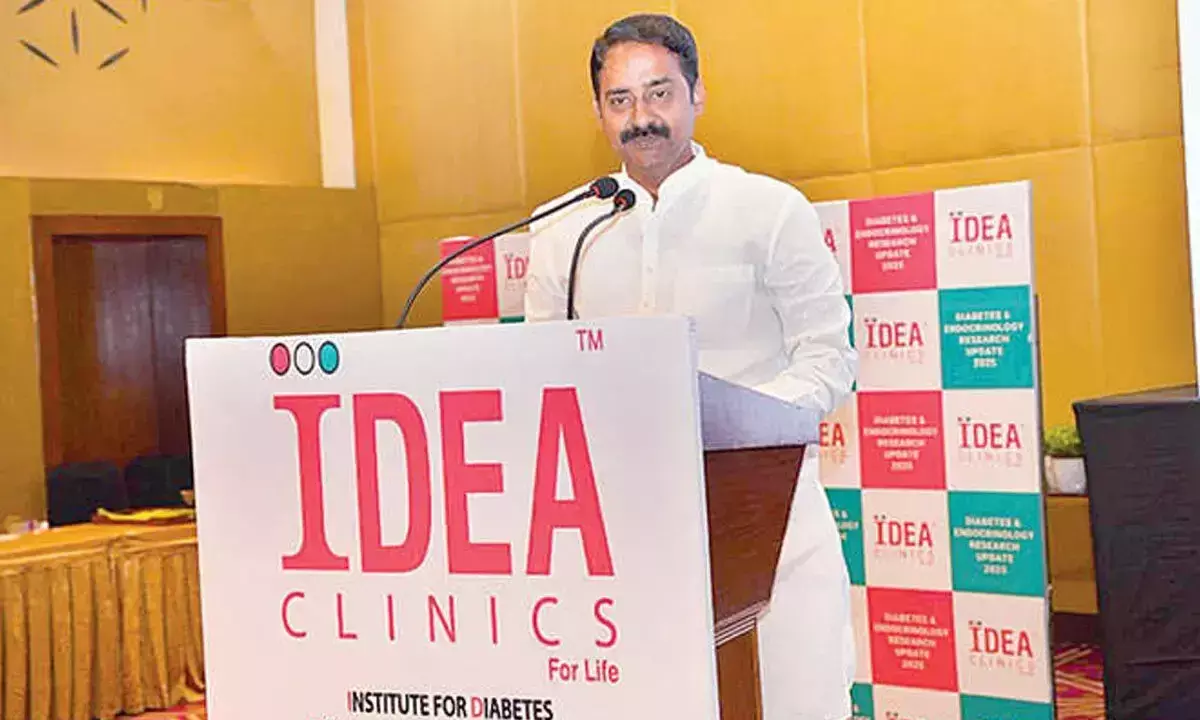Telangana: रमेश रेड्डी ने राज्य के चिकित्सा पर्यटन दृष्टिकोण पर प्रकाश डाला Telangana: रमेश रेड्डी ने राज्य के चिकित्सा पर्यटन दृष्टिकोण पर प्रकाश डाला