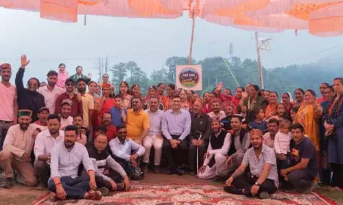 Himachal के गाँव का समुदाय-आधारित पर्यटन मॉडल एक क्रांतिकारी बदलाव