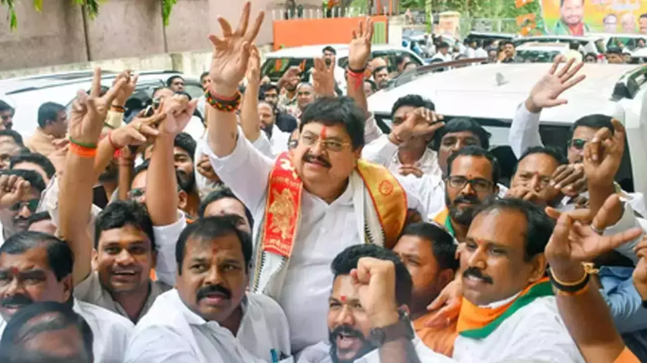Telangana का विकास केवल डबल इंजन सरकार से ही संभव: रामचंदर राव Telangana का विकास केवल डबल इंजन सरकार से ही संभव: रामचंदर राव