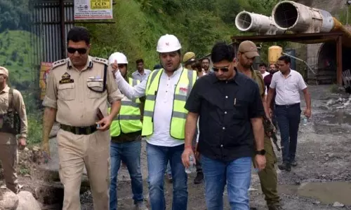 DC-SSP ने सुरनकोट का व्यापक विकासात्मक समीक्षा दौरा किया DC-SSP ने सुरनकोट का व्यापक विकासात्मक समीक्षा दौरा किया