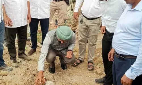 DDC डोडा ने GMC में एकीकृत स्वच्छता और कौशल विकास सुविधा की आधारशिला रखी DDC डोडा ने GMC में एकीकृत स्वच्छता और कौशल विकास सुविधा की आधारशिला रखी