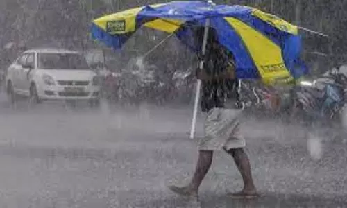 Jharkhand : भारी बारिश व वज्रपात की चेतावनी, जानें कौन जिले होंगे प्रभावित Jharkhand : भारी बारिश व वज्रपात की चेतावनी, जानें कौन जिले होंगे प्रभावित