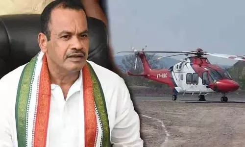 शेयर ऑटो का इस्तेमाल, लेकिन रामोजी के लिए हेलीकॉप्टर का इस्तेमाल:  Komatireddy Venkat Reddy