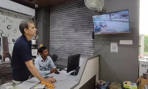 डिसेंट टेलर्स ने सड़क फोकस सीसीटीवी लगाकर रायगढ़ पुलिस की मुहिम में निभाई भागीदारी