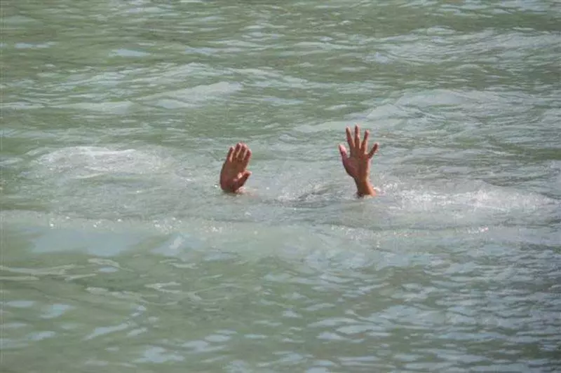 नूंह में खुले नाले में डूबकर बच्चा मरा, ठेकेदार पर मामला दर्ज नूंह में खुले नाले में डूबकर बच्चा मरा, ठेकेदार पर मामला दर्ज