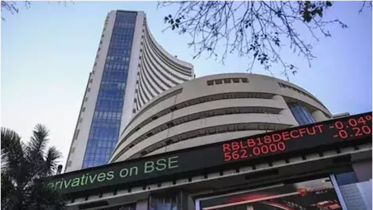 बॉम्बे स्टॉक एक्सचेंज को उड़ाने की धमकी, बढ़ाई गई सुरक्षा बॉम्बे स्टॉक एक्सचेंज को उड़ाने की धमकी, बढ़ाई गई सुरक्षा