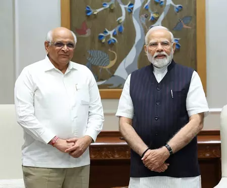 गुजरात के मुख्यमंत्री भूपेंद्र पटेल को जन्मदिन पर पीएम मोदी और कई नेताओं ने दी शुभकामनाएं गुजरात के मुख्यमंत्री भूपेंद्र पटेल को जन्मदिन पर पीएम मोदी और कई नेताओं ने दी शुभकामनाएं