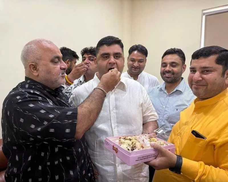 मनोनीत पार्षदों, BJP पदाधिकारियों को समर्पण भाव से काम करने के लिए प्रोत्साहित किया गया मनोनीत पार्षदों, BJP पदाधिकारियों को समर्पण भाव से काम करने के लिए प्रोत्साहित किया गया