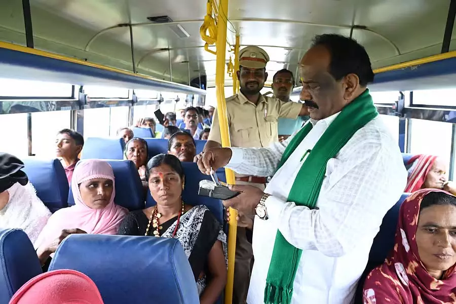 शक्ति योजना को अच्छी प्रतिक्रिया: MLA N.H. Konardy शक्ति योजना को अच्छी प्रतिक्रिया: MLA N.H. Konardy