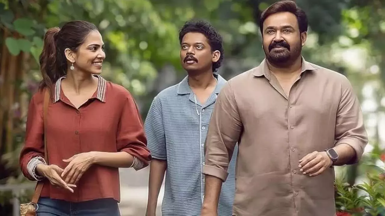 Mohanlal स्टारर पारिवारिक ड्रामा सिनेमाघरों में रिवॉल्वर रीटा और मास जथारा से टकराएगा Mohanlal स्टारर पारिवारिक ड्रामा सिनेमाघरों में रिवॉल्वर रीटा और मास जथारा से टकराएगा