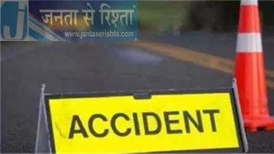 J-K के डोडा में ओवरलोड वाहन खाई में गिरने से 5 की मौत, 17 घायल J-K के डोडा में ओवरलोड वाहन खाई में गिरने से 5 की मौत, 17 घायल