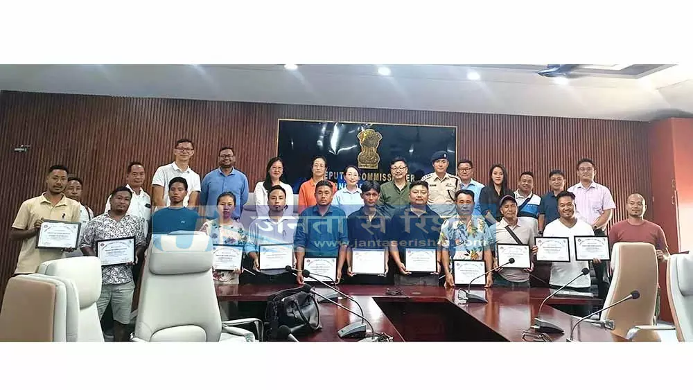 Nagaland : मोन में 19 स्कूल तंबाकू मुक्त घोषित Nagaland : मोन में 19 स्कूल तंबाकू मुक्त घोषित