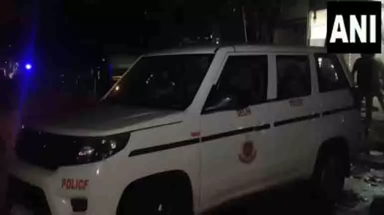 Delhi के एक पार्क में दो बचपन के दोस्तों ने एक-दूसरे की चाकू मारकर हत्या कर दी Delhi के एक पार्क में दो बचपन के दोस्तों ने एक-दूसरे की चाकू मारकर हत्या कर दी