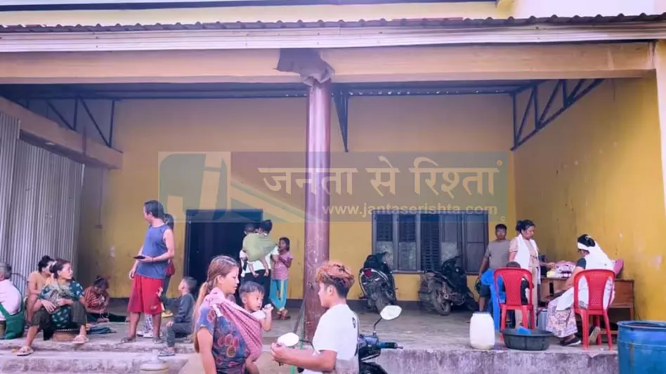 Manipur में विस्थापित परिवारों ने घरों के पुनर्निर्माण का नया अध्याय शुरू किया Manipur में विस्थापित परिवारों ने घरों के पुनर्निर्माण का नया अध्याय शुरू किया