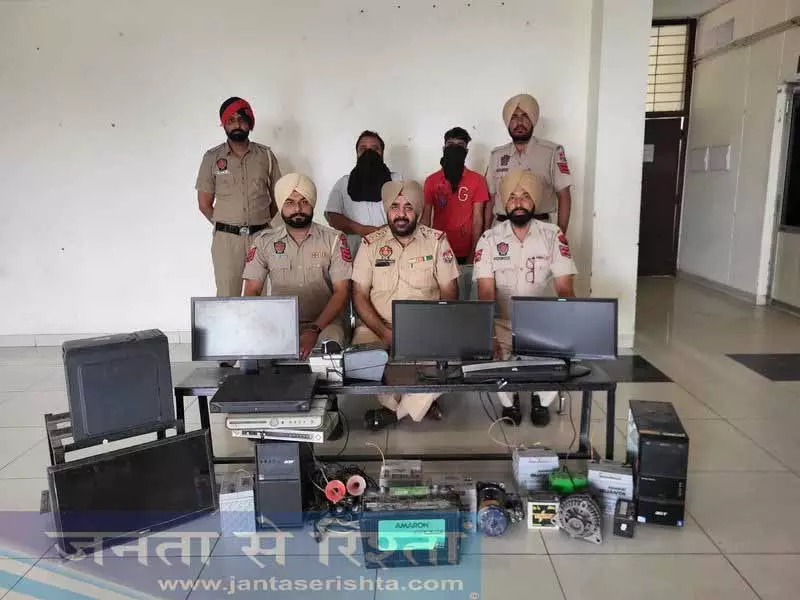 Ludhiana: अलग-अलग घटनाओं में महिला समेत पांच लोग पुलिस के शिकंजे में Ludhiana: अलग-अलग घटनाओं में महिला समेत पांच लोग पुलिस के शिकंजे में