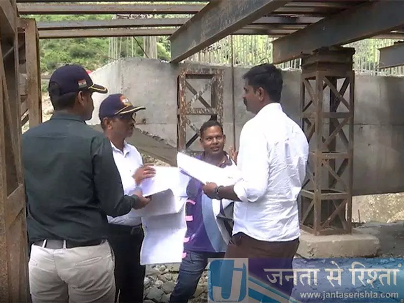 Jammu: पीर पंजाल क्षेत्र में कनेक्टिविटी बढ़ाने के लिए नई सड़क Jammu: पीर पंजाल क्षेत्र में कनेक्टिविटी बढ़ाने के लिए नई सड़क