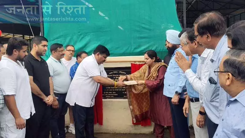 Old Focal Point में 50 लाख रुपये की लागत से नवनिर्मित गौशाला का उद्घाटन Old Focal Point में 50 लाख रुपये की लागत से नवनिर्मित गौशाला का उद्घाटन