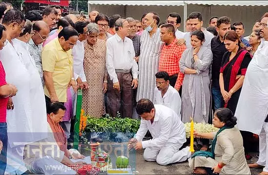 21 जुलाई की रैली से पहले तृणमूल का खुटीपूजा 21 जुलाई की रैली से पहले तृणमूल का खुटीपूजा