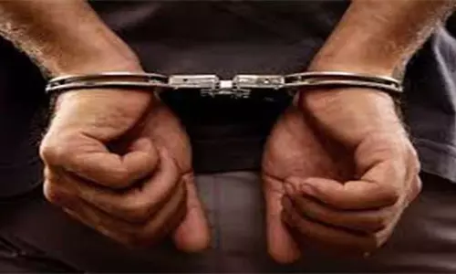 गाचीबोवली में गांजा खरीदते समय तीन तकनीशियनों सहित 14 गिरफ्तार