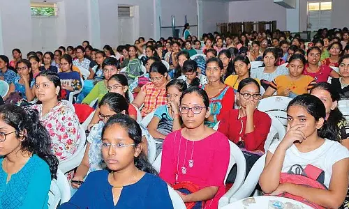 ओडिशा सरकार ने विश्वविद्यालयों-कॉलेजों से 24 घंटे के भीतर IC मानदंडों का पालन करने को कहा