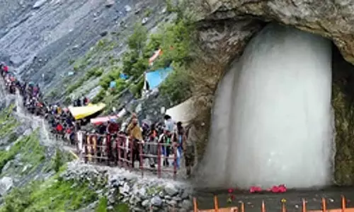 Amarnath : 12 दिनों में 2.25 लाख लोगों ने दर्शन किये Amarnath : 12 दिनों में 2.25 लाख लोगों ने दर्शन किये