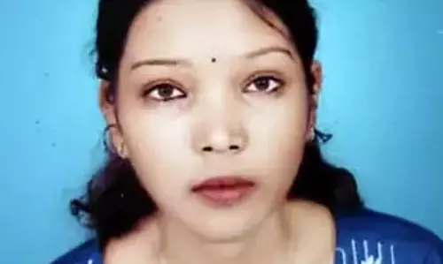 महिला पोस्टमास्टर की संदिग्ध मौत महिला पोस्टमास्टर की संदिग्ध मौत