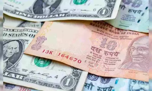 शुरुआती कारोबार में रुपया US डॉलर के मुकाबले 85.92 पर स्थिर रहा शुरुआती कारोबार में रुपया US डॉलर के मुकाबले 85.92 पर स्थिर रहा