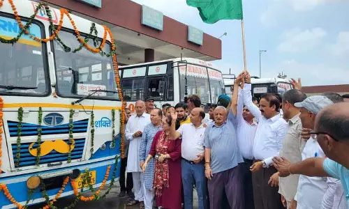 Assandh उप-बस डिपो का संचालन शुरू, बस सेवाओं को हरी झंडी दिखाई गई Assandh उप-बस डिपो का संचालन शुरू, बस सेवाओं को हरी झंडी दिखाई गई