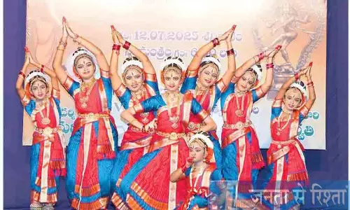 Andhra: कलात्मक उत्कृष्टता गुरुपूजोत्सव का प्रतीक