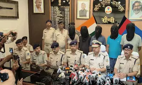 Ranchi में ड्रग तस्करों पर बड़ी कार्रवाई, आर्मी इंटेलिजेंस की सूचना पर 5 गिरफ्तार