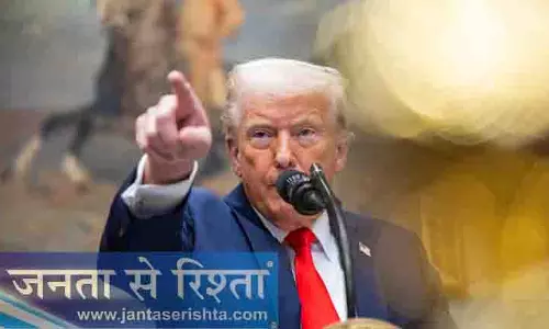 सुप्रीम कोर्ट ने ट्रम्प को शिक्षा विभाग के लगभग 1,400 कर्मचारियों को नौकरी से निकालने की अनुमति सुप्रीम कोर्ट ने ट्रम्प को शिक्षा विभाग के लगभग 1,400 कर्मचारियों को नौकरी से निकालने की अनुमति