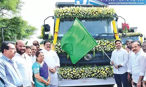 Mangalagiri को 100 दिनों में गड्ढा मुक्त सड़कों के साथ विकसित किया जाना चाहिए Mangalagiri को 100 दिनों में गड्ढा मुक्त सड़कों के साथ विकसित किया जाना चाहिए