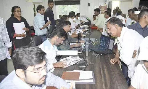 Andhra: PGRS में लंबित भूमि संबंधी मुद्दों का समाधान