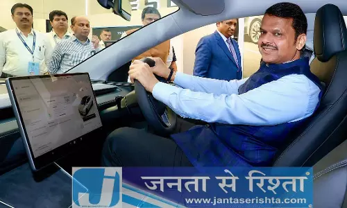 CM ने मुंबई में मॉडल वाई और मॉडल 3 के लॉन्च के बाद भारत में टेस्ला का स्वागत किया CM ने मुंबई में मॉडल वाई और मॉडल 3 के लॉन्च के बाद भारत में टेस्ला का स्वागत किया