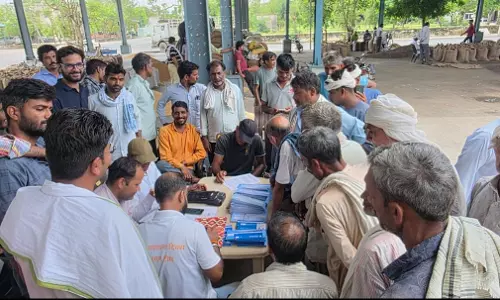 Jaipur: कृषि विपणन विभाग का ‘मिशन जीवन सुरक्षा’ देगा सामाजिक सम्बल Jaipur: कृषि विपणन विभाग का ‘मिशन जीवन सुरक्षा’ देगा सामाजिक सम्बल