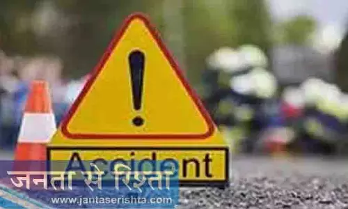 J&K के डोडा में यात्री वाहन खाई में गिरा
