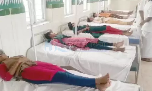 Telangana: 35 आदिवासी छात्राओं के बीमार पड़ने से फूड पॉइजनिंग का संदेह Telangana: 35 आदिवासी छात्राओं के बीमार पड़ने से फूड पॉइजनिंग का संदेह