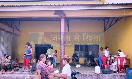 Manipur में विस्थापित परिवारों ने घरों के पुनर्निर्माण का नया अध्याय शुरू किया Manipur में विस्थापित परिवारों ने घरों के पुनर्निर्माण का नया अध्याय शुरू किया