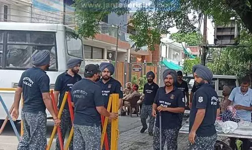 विजिलेंस ने Akali नेता मजीठिया के अमृतसर स्थित कार्यालय और आवास पर फिर छापेमारी की