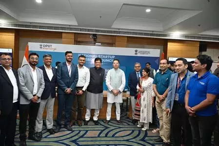सरकार का ध्यान टियर 2 और टियर 3 शहरों के उद्यमियों को सशक्त बनाने पर केंद्रित: पीयूष गोयल सरकार का ध्यान टियर 2 और टियर 3 शहरों के उद्यमियों को सशक्त बनाने पर केंद्रित: पीयूष गोयल