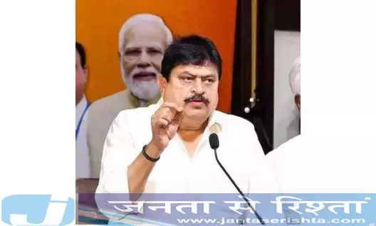 तेलंगाना BJP प्रमुख ने उपमुख्यमंत्री भट्टी से माफ़ी मांगने की मांग की तेलंगाना BJP प्रमुख ने उपमुख्यमंत्री भट्टी से माफ़ी मांगने की मांग की