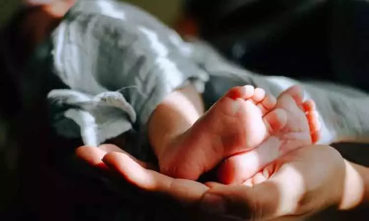 Chennai में सर्दी के घरेलू उपचार से सांस लेने में तकलीफ होने से शिशु की मौत Chennai में सर्दी के घरेलू उपचार से सांस लेने में तकलीफ होने से शिशु की मौत