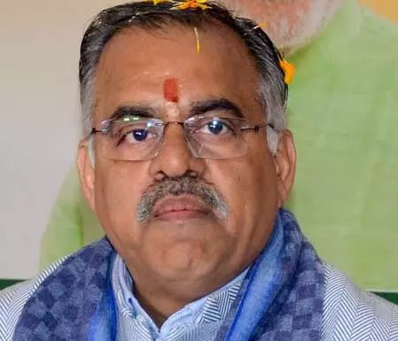 चीन से धन प्राप्त करने वाले हमें विदेश नीति पर ज्ञान ना दें: तरुण चुघ चीन से धन प्राप्त करने वाले हमें विदेश नीति पर ज्ञान ना दें: तरुण चुघ