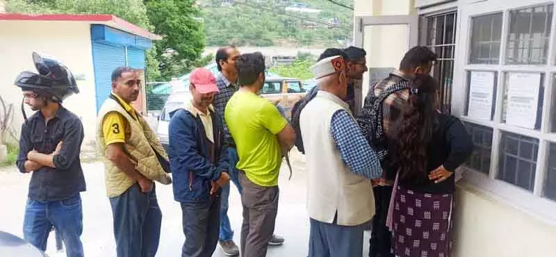 Kullu जल संकट, मैनुअल बिलिंग वापस, बिलों में भारी वृद्धि Kullu जल संकट, मैनुअल बिलिंग वापस, बिलों में भारी वृद्धि