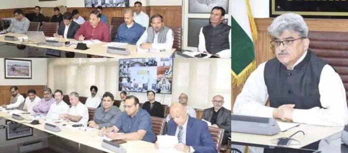 Jammu: मुख्य सचिव, जनजातीय कार्य सचिव ने जनजातीय विकास उपायों की समीक्षा की Jammu: मुख्य सचिव, जनजातीय कार्य सचिव ने जनजातीय विकास उपायों की समीक्षा की