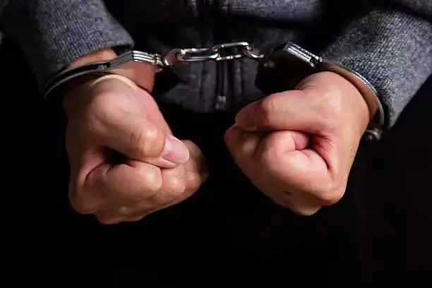 नाबालिग भतीजी से बलात्कार के लिए व्यक्ति को कठोर कारावास की सजा नाबालिग भतीजी से बलात्कार के लिए व्यक्ति को कठोर कारावास की सजा