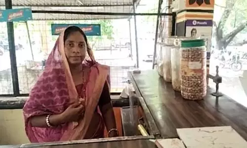 महिलाओं के सशक्तिकरण में अहम भूमिका निभा रहा ‘दीदी कैफे’, पीएम मोदी का जताया आभार महिलाओं के सशक्तिकरण में अहम भूमिका निभा रहा ‘दीदी कैफे’, पीएम मोदी का जताया आभार