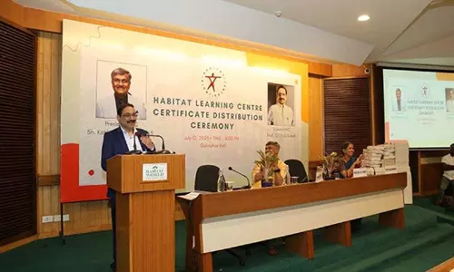 युवा सशक्तिकरण: HLC शुरू करेगा मोबाइल पत्रकारिता कोर्स, IHC में हुआ सर्टिफिकेट समारोह