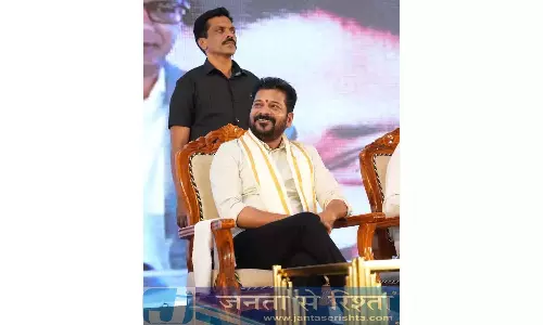 कांग्रेस सरकार ने राज्य को 3.28 लाख करोड़ रुपये का निवेश दिलाया: Revanth