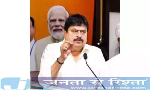 तेलंगाना BJP प्रमुख ने उपमुख्यमंत्री भट्टी से माफ़ी मांगने की मांग की तेलंगाना BJP प्रमुख ने उपमुख्यमंत्री भट्टी से माफ़ी मांगने की मांग की